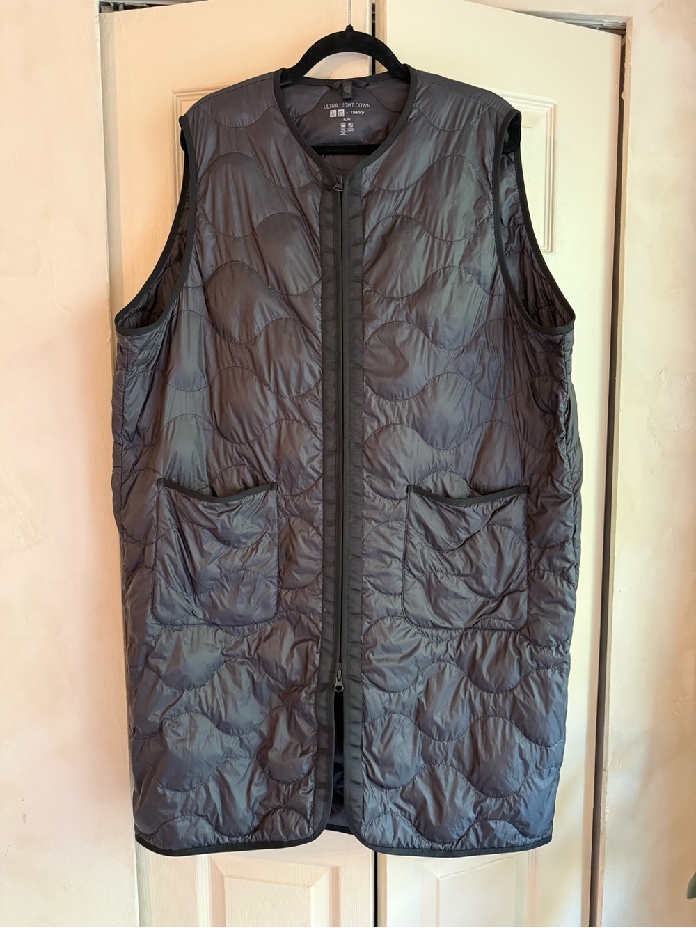 Uniqlo x Theory | Ultra Light Down | Long Vest |Black XL